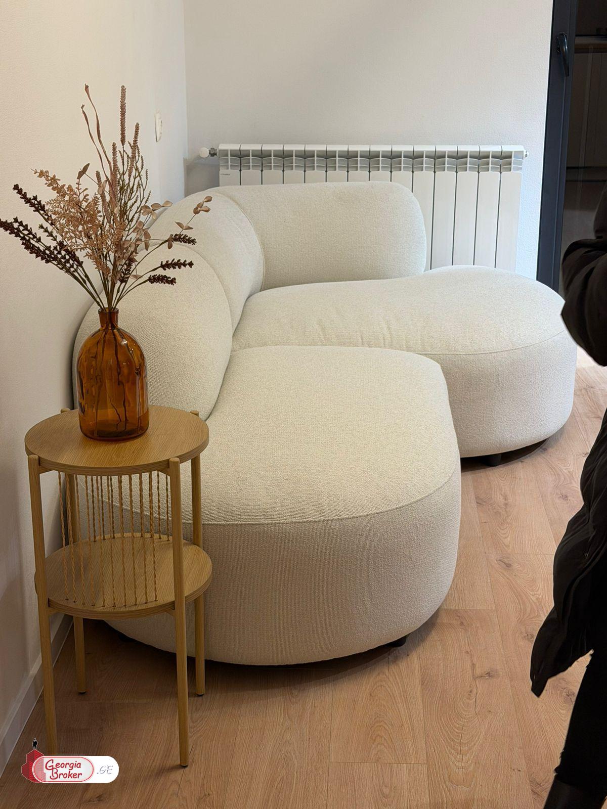 იყიდება ახალი გარემონტებული 3 ოთახიანი ბინა